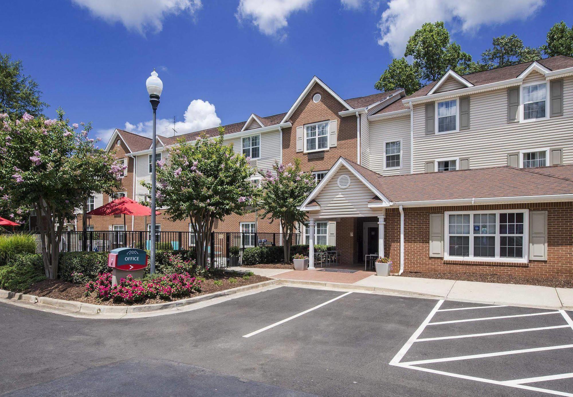 Towneplace Suites By Marriott Atlanta Kennesaw Exteriör bild
